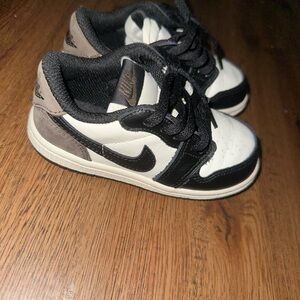 TODDLER JORDAN 1 RETRO LOW